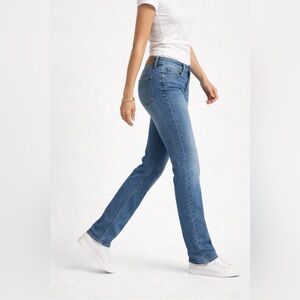 Express Hyper Stretch Slim Straight Jeans Women’s 29x32 Mid Rise Medium Wash